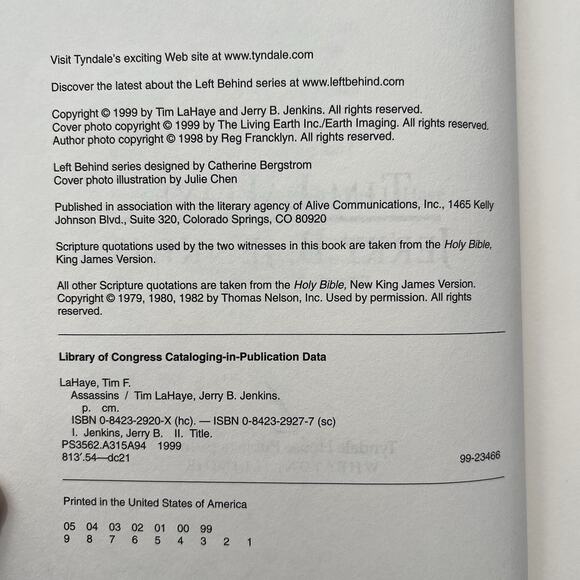 Left Behind Series Hardcover Book 6 Assassins by Tim LaHaye and Jerry B Jenkins - Picture 4 of 7